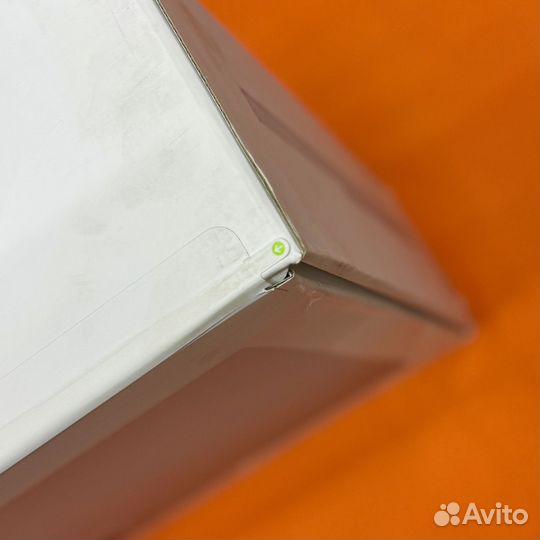 Apple Studio Display with Vesa Adapter (New)