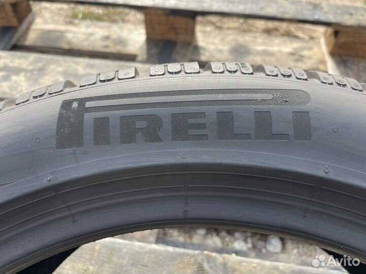 Pirelli P Zero Winter 245/45 R18