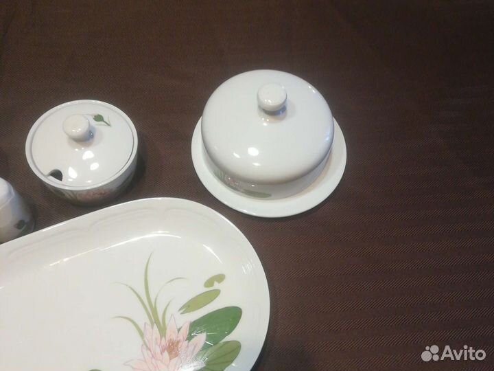 Продам Столовый сервиз Лотос GDR