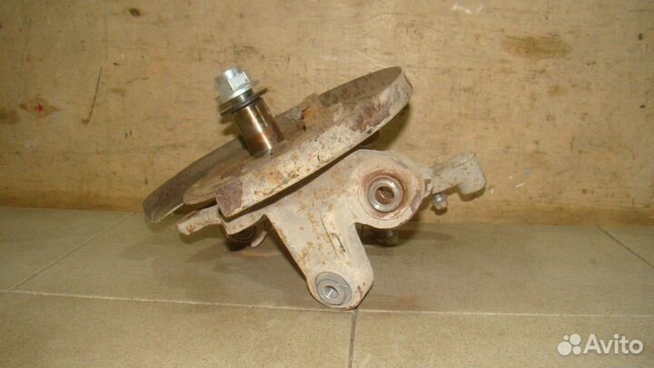 Кулак поворотный задний правый Ssang Yong Actyon