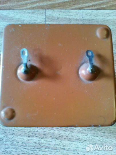 Пусковой конденсатор