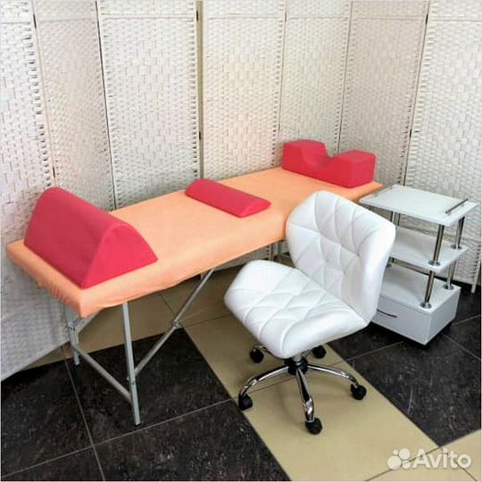 Массажный стол