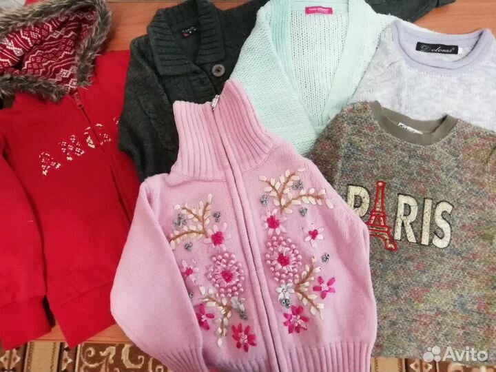 Кофточки для девочки