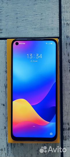 Смартфон Realme 6 8/128GB