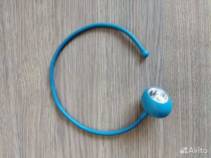 Светильник на гибкой ножке