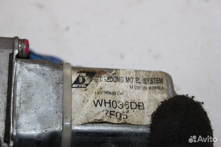 Стеклоподъемник электр. передний правый для Kia Sp