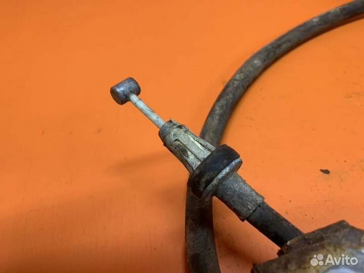 Трос стояночного тормоза задний правый Toyota Fj