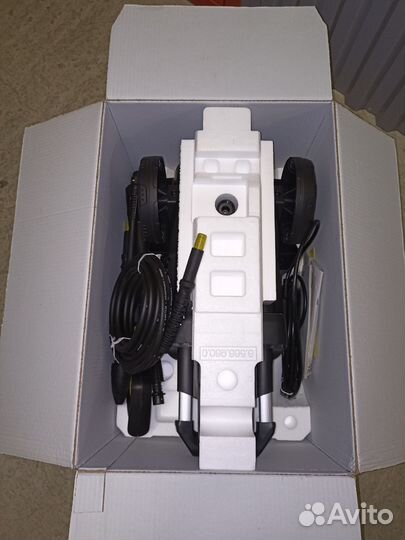 Аппарат высокого давления воды Karcher K4 Compact