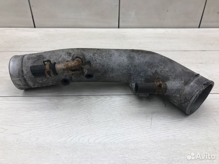 Патрубок воздушный Suzuki Vitara 1 G16B 1994