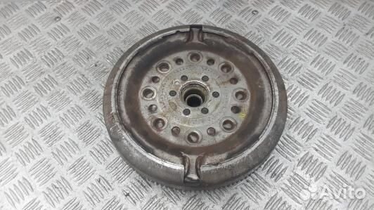 Маховик демпферный дизельный volkswagen touran (1T