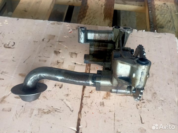 Насос масляный Skoda Volkswagen Audi Seat