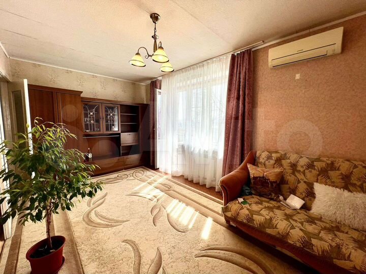 2-к. квартира, 50 м², 3/5 эт.
