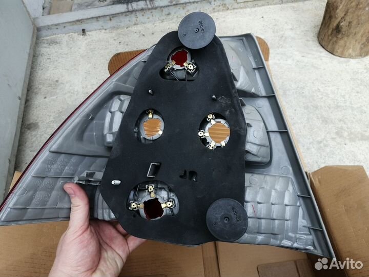 Фонарь Toyota Corolla, правый, depo, новый