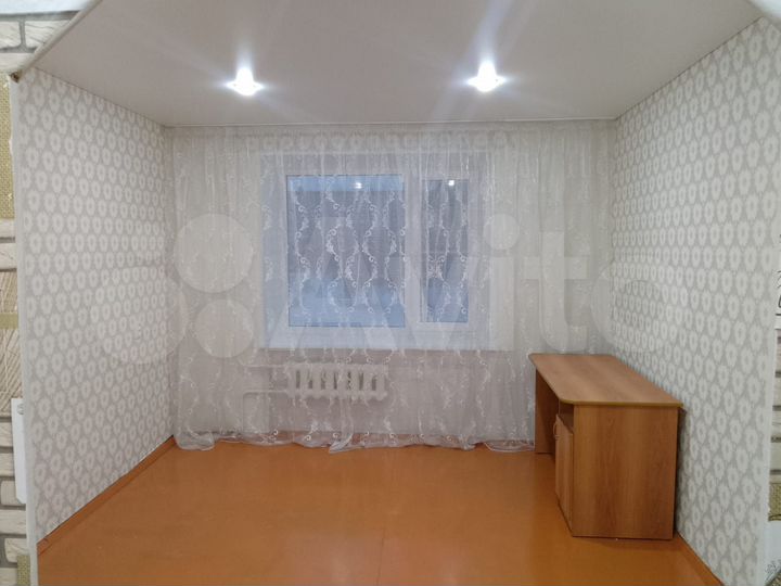 Комната 18 м² в 4-к., 2/5 эт.