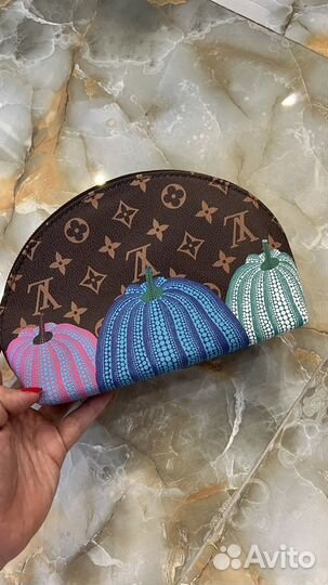 Косметичка louis vuitton из канвы и кожи 4 в 1