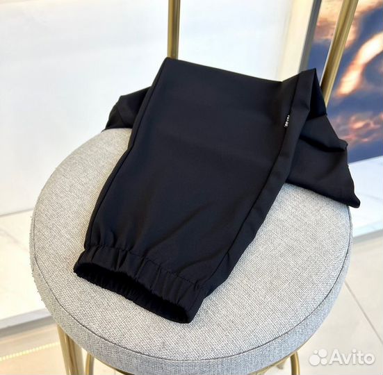 Спортивные штаны Prada