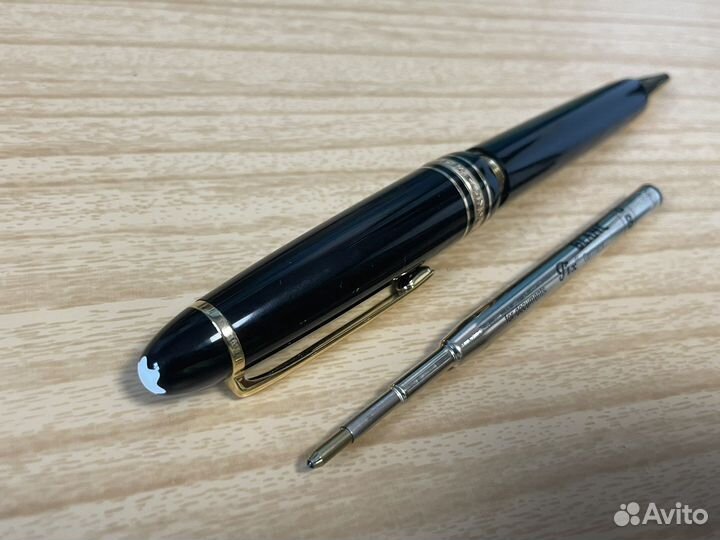 Шариковая ручка montblac