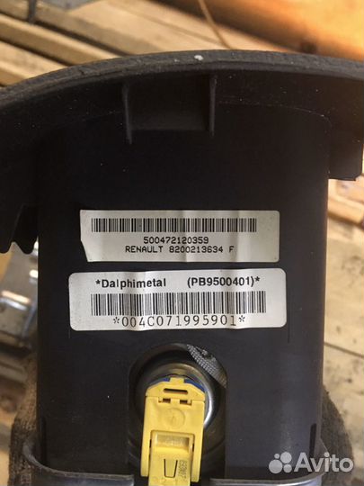 Подушка безопасности пассажира Renault Logan