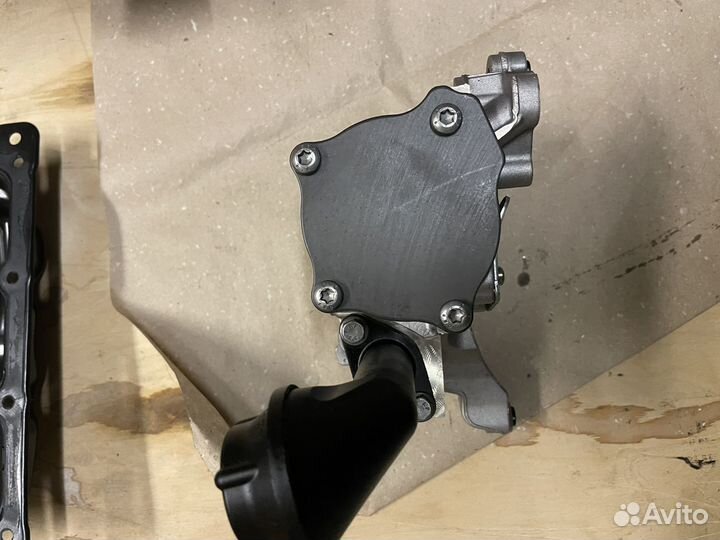 Насос масляный 2.0 TDi vag