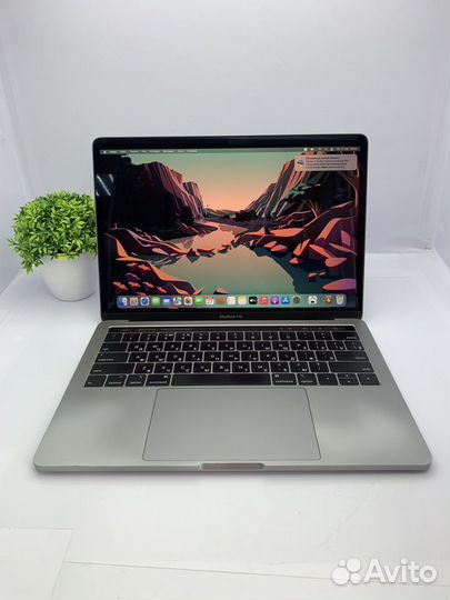 MacBook Pro 13 2019 i5 8gb 256gb 163 цикла