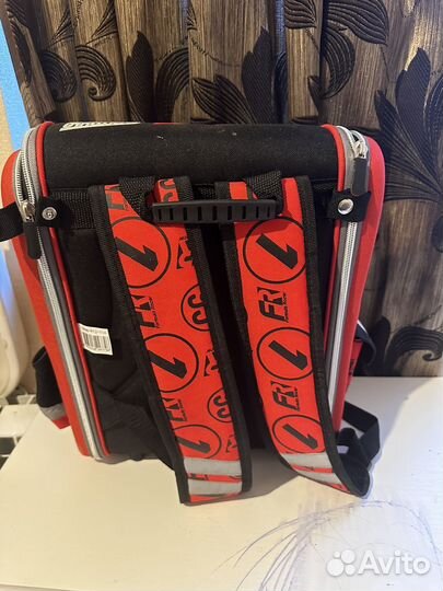 Школьный рюкзак