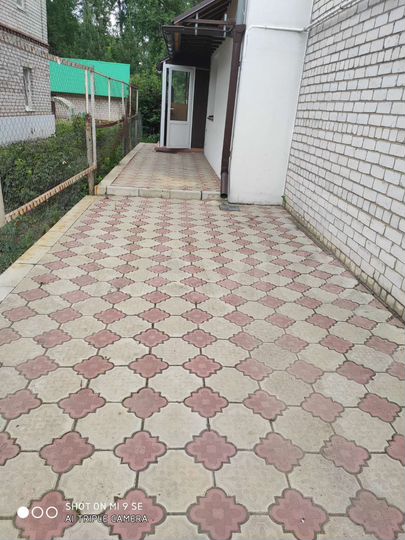 2-к. квартира, 40 м², 1/2 эт.