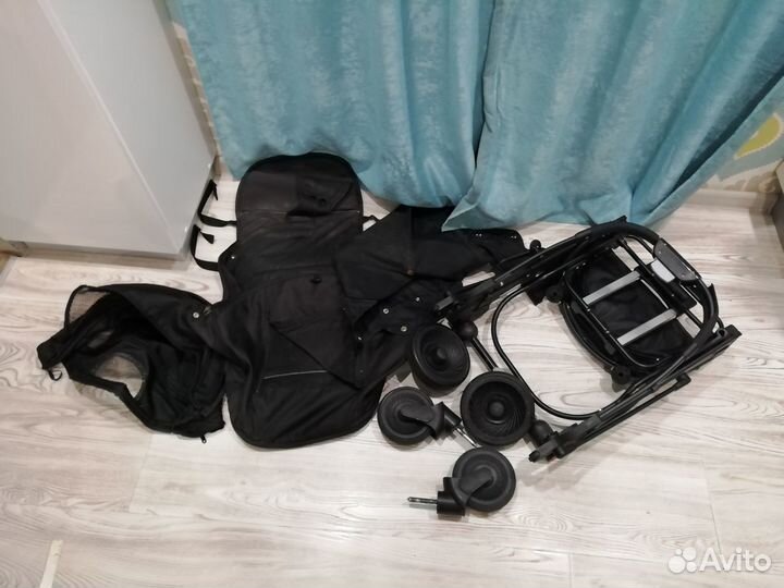 Прогулочная коляска yoya.Запчасти