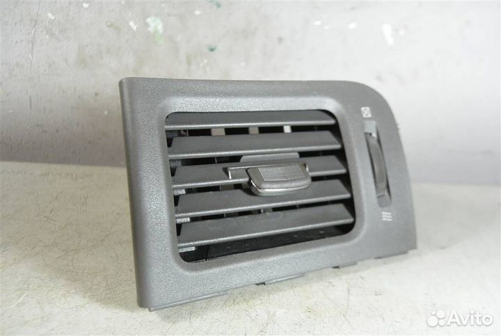 Дефлектор воздушный Nissan X-Trail (T31) 2007-2014