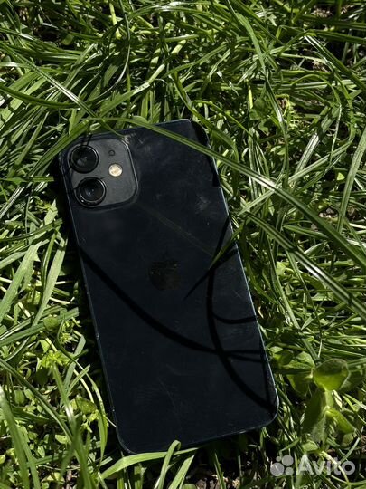 iPhone 12 mini, 64 ГБ