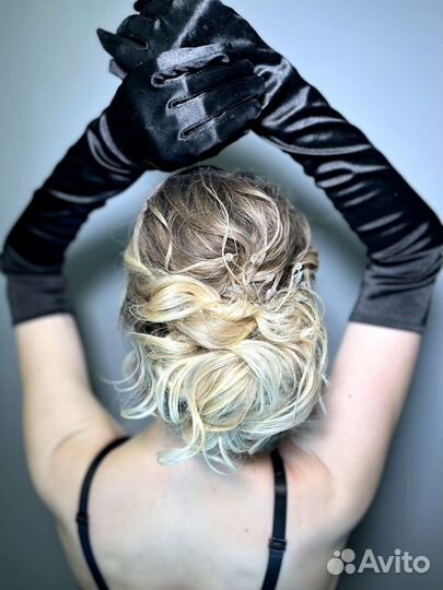 Стилист по причёскам