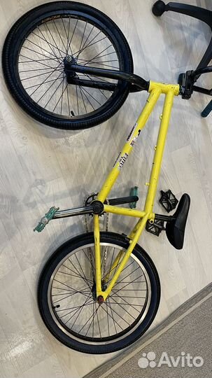 Трюковой велосипед bmx