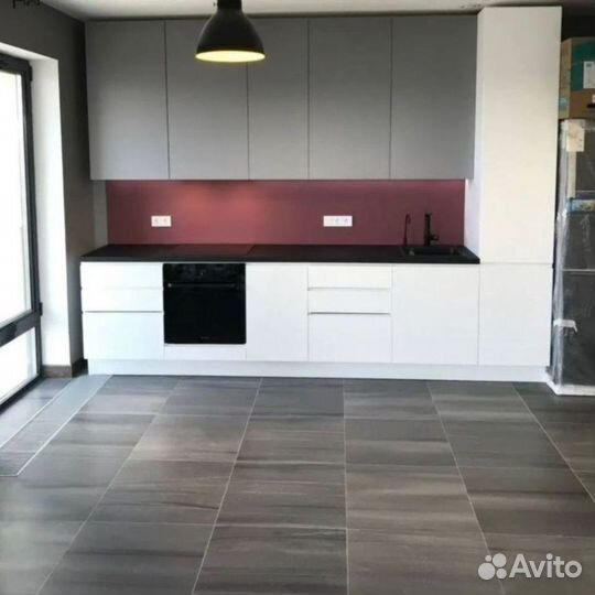 Кухня новая