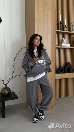 Спортивный костюм женский теплый