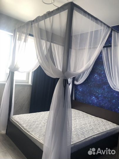 Кровать двухспальная 160 200 с балдахином