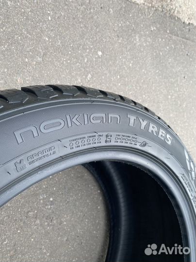 Nokian Tyres Hakkapeliitta 9 SUV 275/45 R21 и 315/40 R21 115T