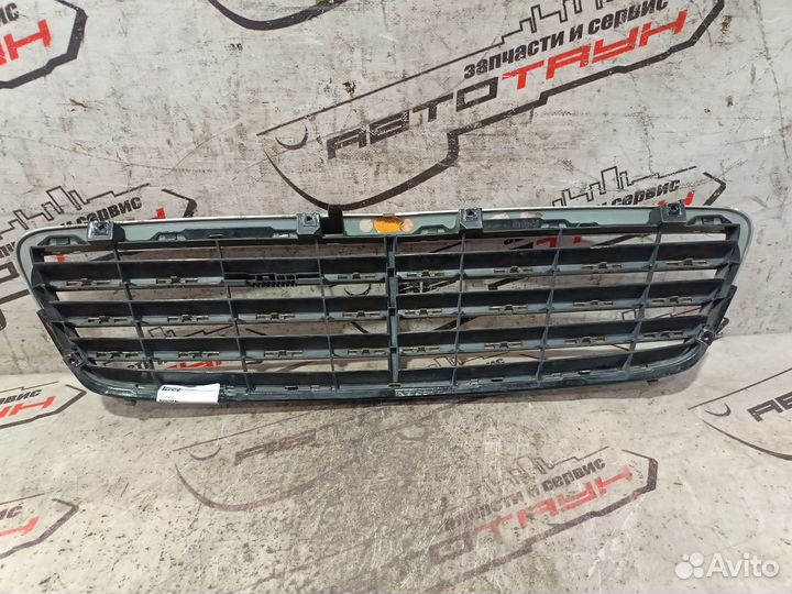Решетка радиатора mercedes-benz C-class S203 W203 2 модель A20388002239744 DY094