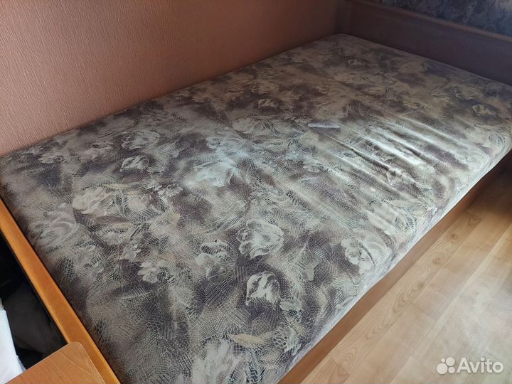 Кровать двуспальная бу
