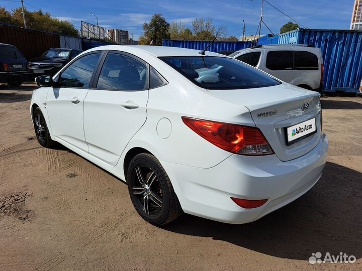 Hyundai Solaris 1.6 AT, 2014, 95 000 км