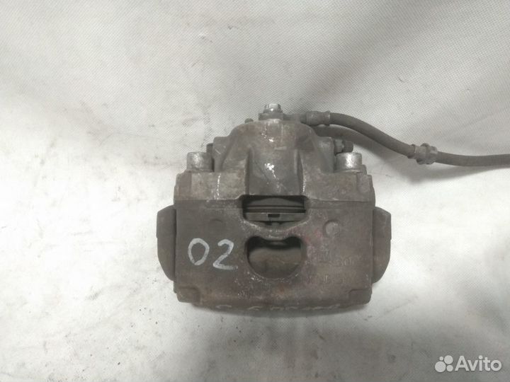 Суппорт передний левый Citroen C5