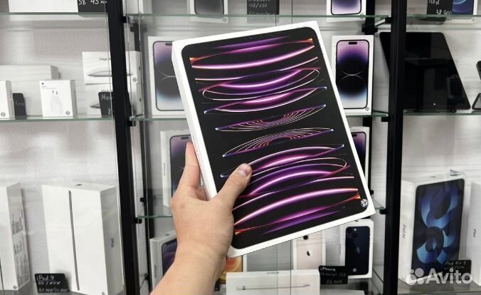 iPad Pro 2022 12.9 256 Gb Wi-Fi+LTE.Новый