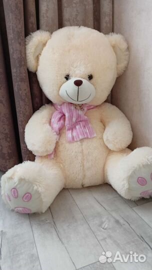 Плюшевый медведь