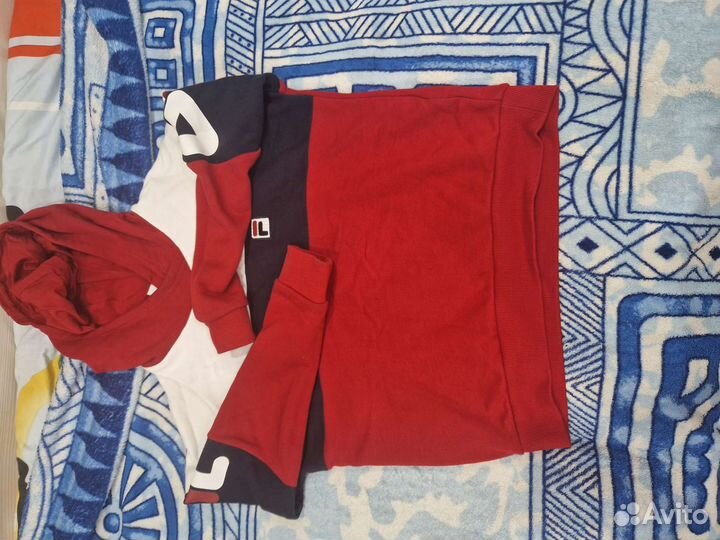 Продаю костюм на мальчика