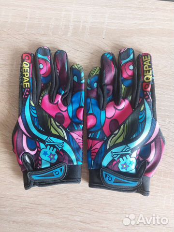 Перчатки для велосипда