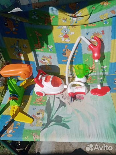 Детские игрушки