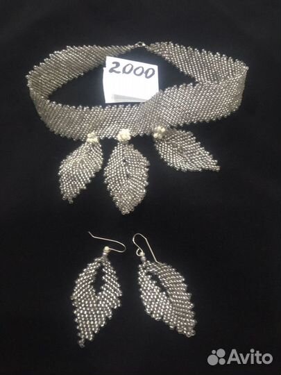 Колье из бисера