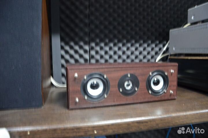 Колонка центр. канала Hyundai H-HAS8002 st