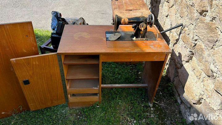 Швейная машина бу