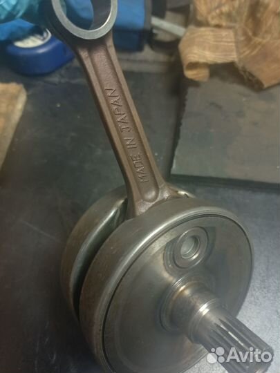 Коленвал cr 250 r 2004