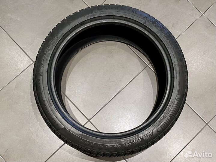 Continental ContiVikingContact 6 255/40 R19 100T