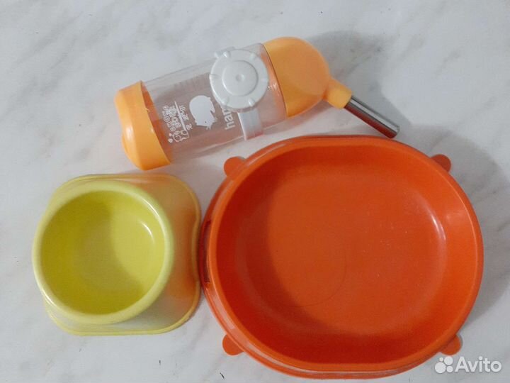 Поильник и 2 кормушки для грызунов